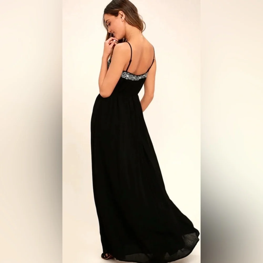 Lulu's Rockaway Beach Maxi Sundress in Black Size Small Embroidered Gauzy